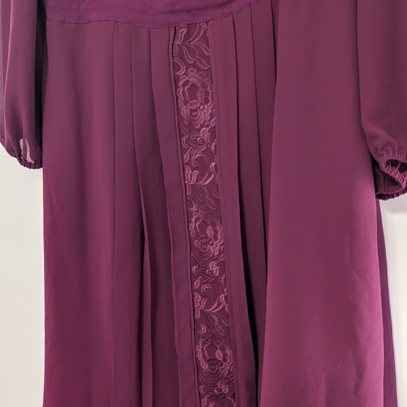 Jessica Simpson plum midi dress long sleeves pleated lace front panel Sz8 - Picture 2 of 7